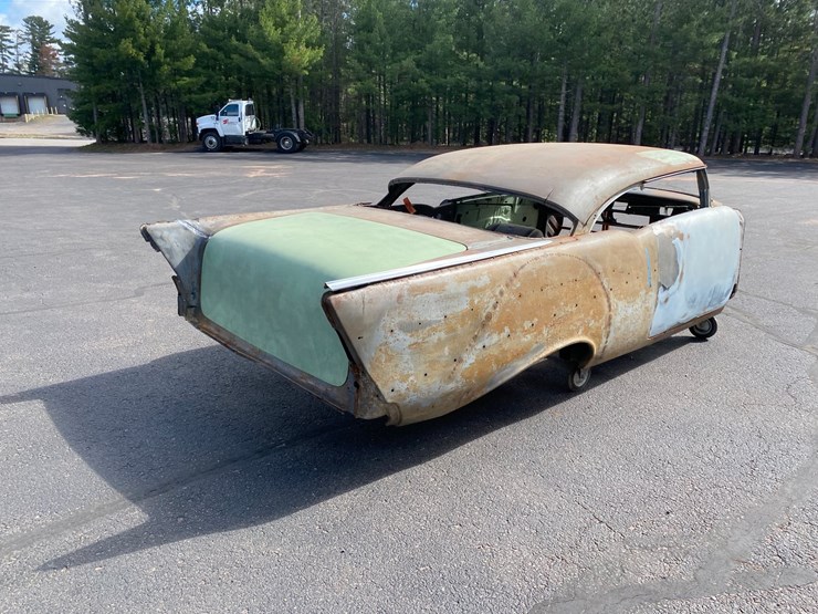 #110-•-1957-chevy-belair-2-door-hardtop-body-parts-(no-title)-(schofield,-wi)-image-8