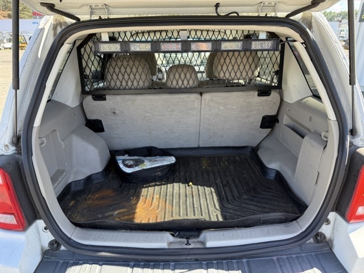 2012-ford-escape-image-19