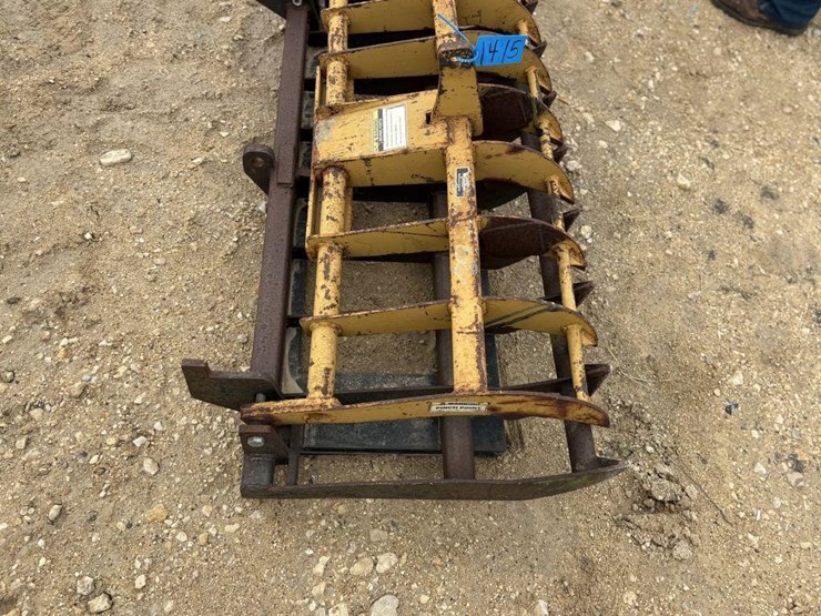l1---48''-armstrong-brush-grapple-image-4