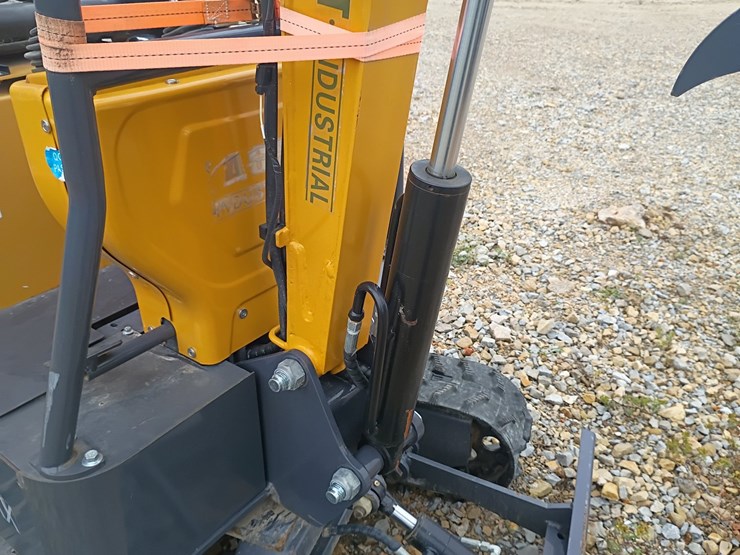 #24704-•-2025-agt-mx12rx-mini-escavator-image-12