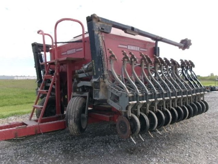 2006-hiniker-4836-image-2