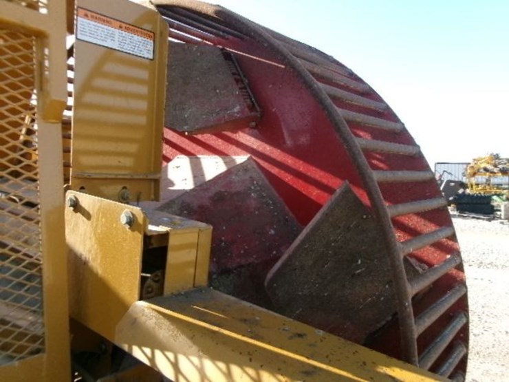 2006-haybuster-3106-image-12
