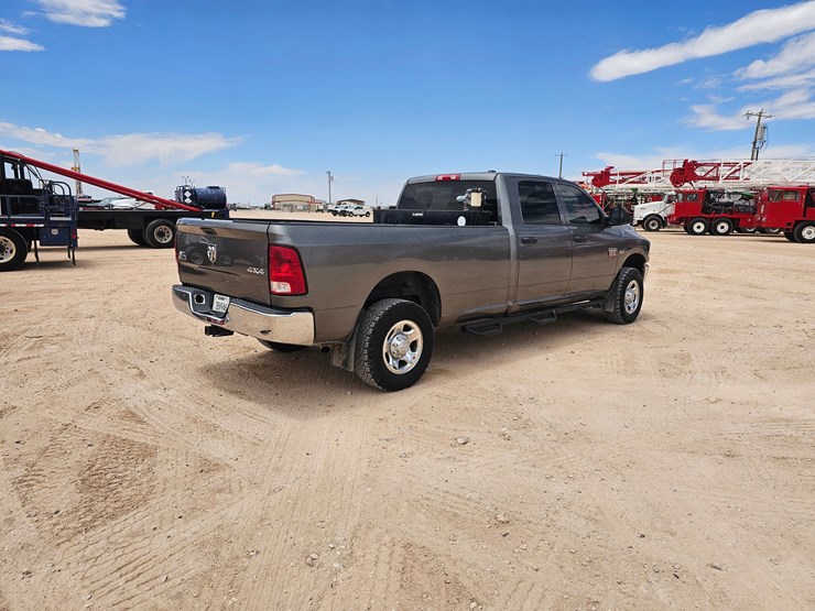 2012-dodge-2500-image-4