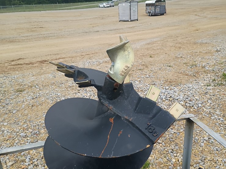 #24726-•-landhonor-auger-and-bits-skid-steer-attachment-image-6