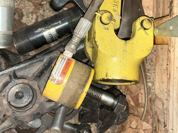 #104-•-enerpac-p-392-hydraulic-ram-image-12