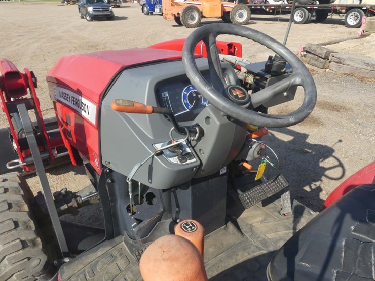 massey-ferguson-2860e-image-15