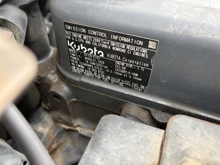 kubota-rtv1100-image-13