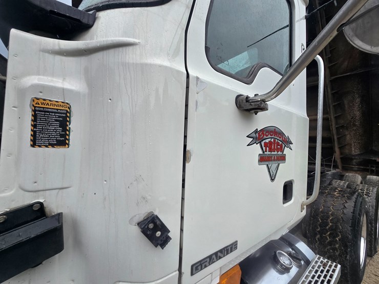 #24355-•-2004-mack-cv713-granite-dump-truck-image-126