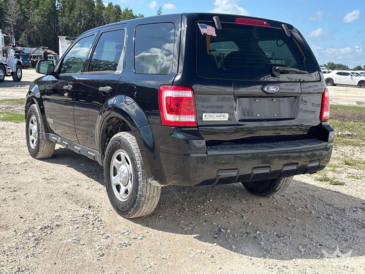 2008-ford-escape-image-4