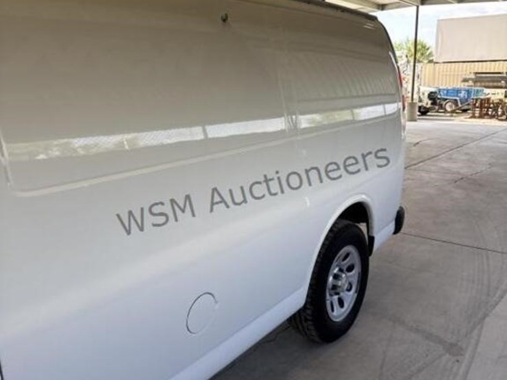 2014-chevrolet-express-1500-image-6