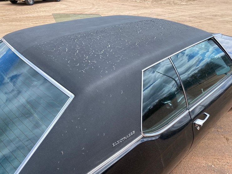 #132-•-1973-buick-electra-225-(title-in-delay)-(nitke-yard-mosinee,-wi)-image-32