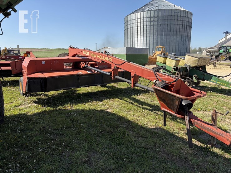 new-holland-1431-image-1