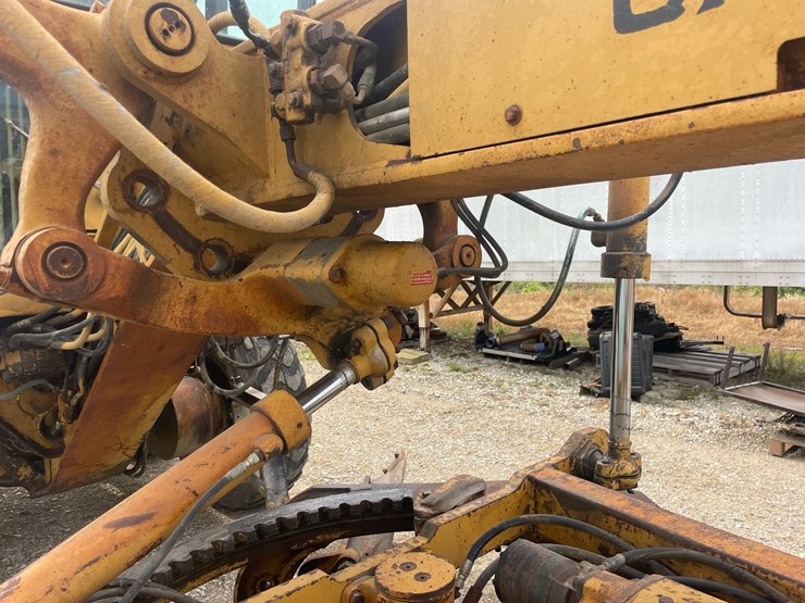 caterpillar-12g-image-26