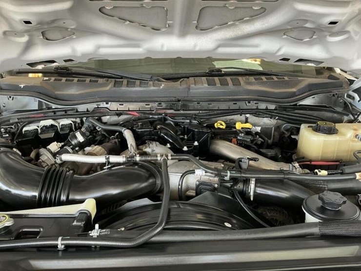 2019-ford-f550-image-12