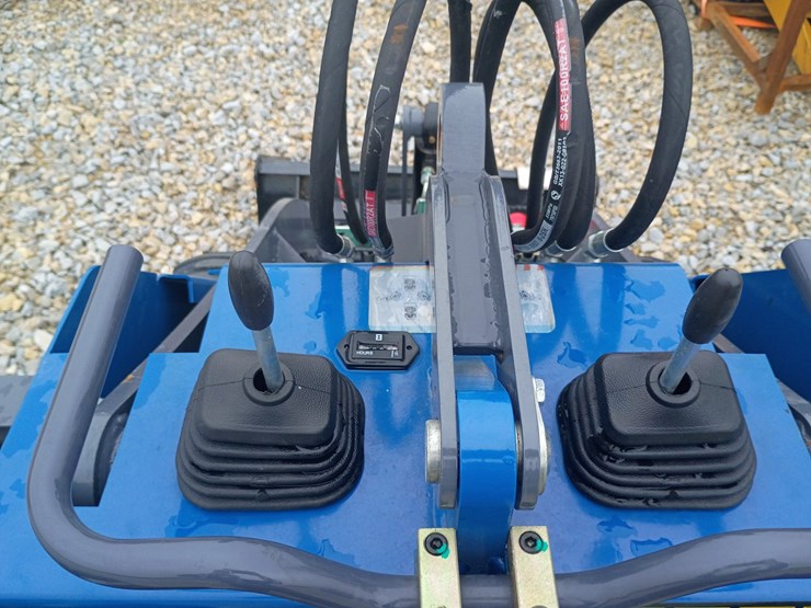 #24720-•-2025-agt-mx-mrw14-mini-skid-steer-image-9
