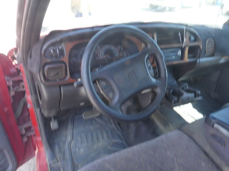 1999-dodge-ram-3500-image-8