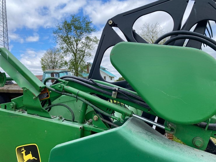 john-deere-918-image-29