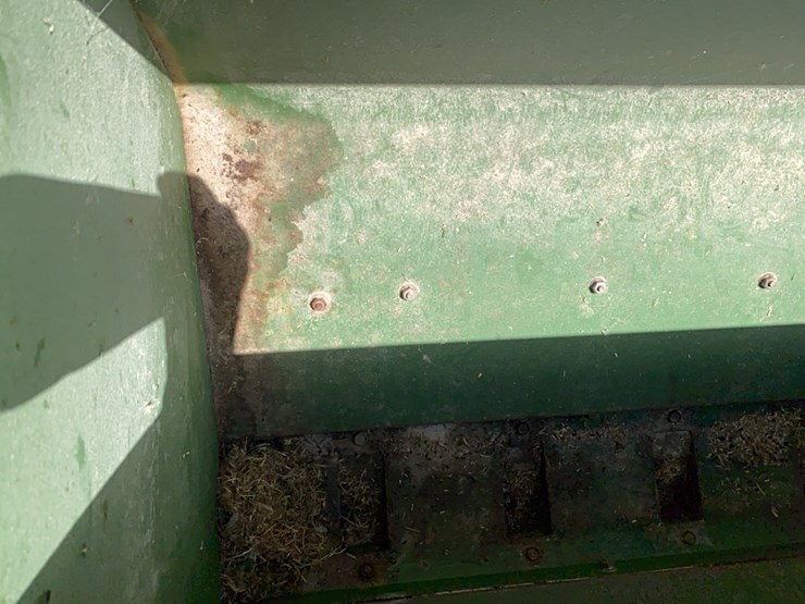 john-deere-8300-image-24