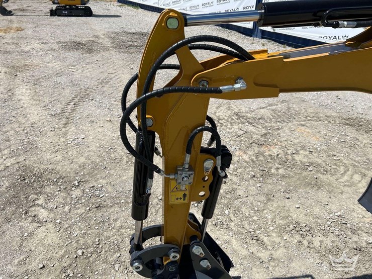 mini-excavator-image-20