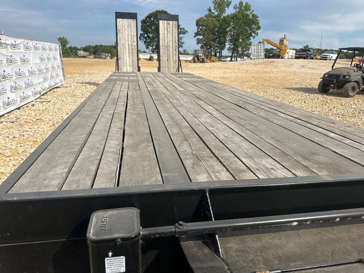 #20675-•-34'-2025-kraftsman-pintle-hitch-trailer-image-6