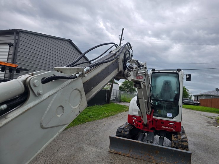 #24032-•-2024-takeuchi-tv350r-excavator-image-36