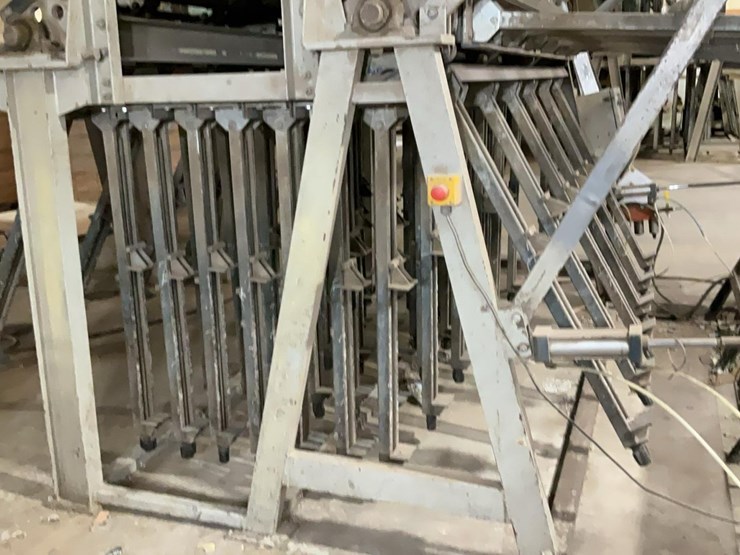 #147-•-quick-pneumatic-clamp-carrier-image-7