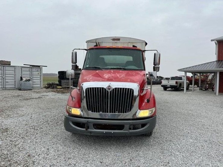 2006-case-ih-8600-image-48