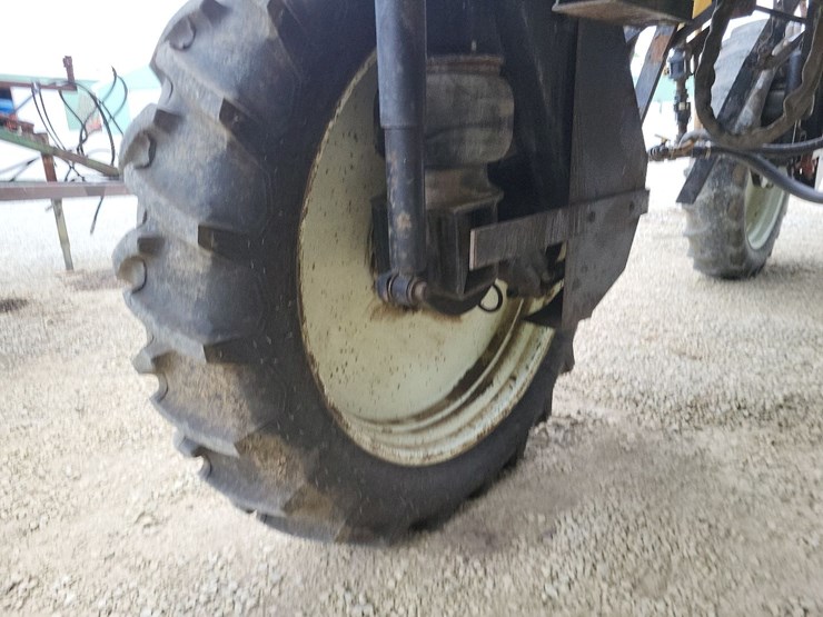 wilmar-765-sprayer-w/sprayer-trailer-image-35