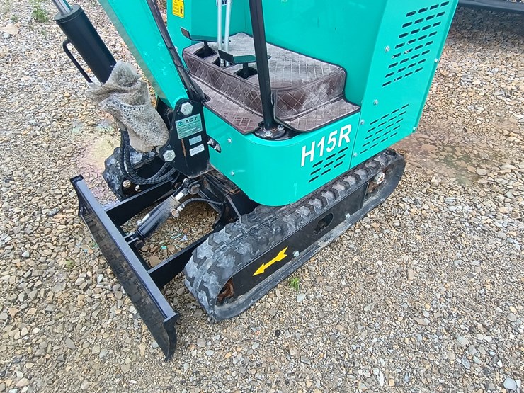 #24706-•-2025-agt-h15r-mini-escavator-image-13