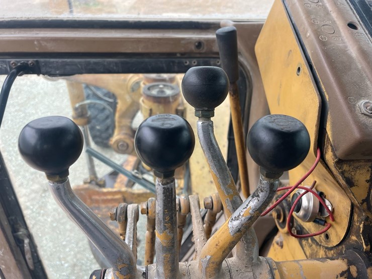 caterpillar-12g-image-46