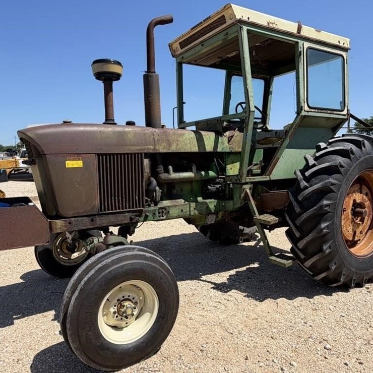JOHN DEERE 4020