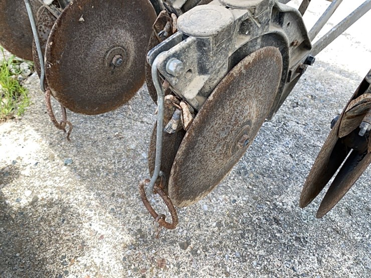 john-deere-8300-image-35