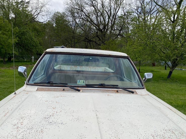 1985-dodge-150-image-9