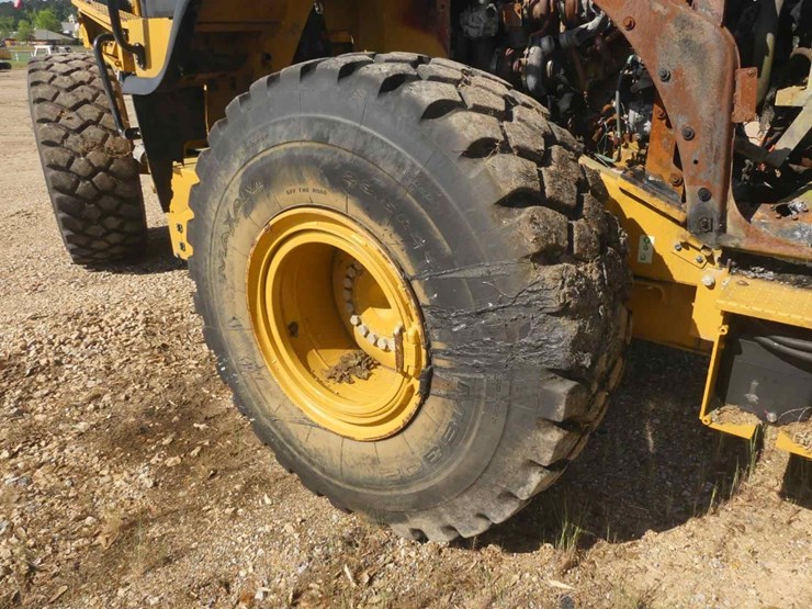 caterpillar-950m-image-5