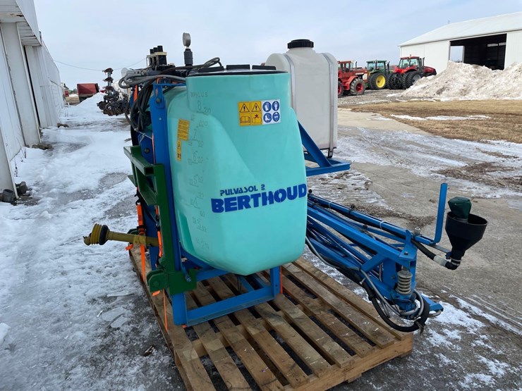 berthoud-3pt-sprayer-image-6