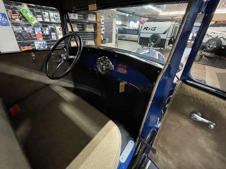 1928-ford-model-a-image-54