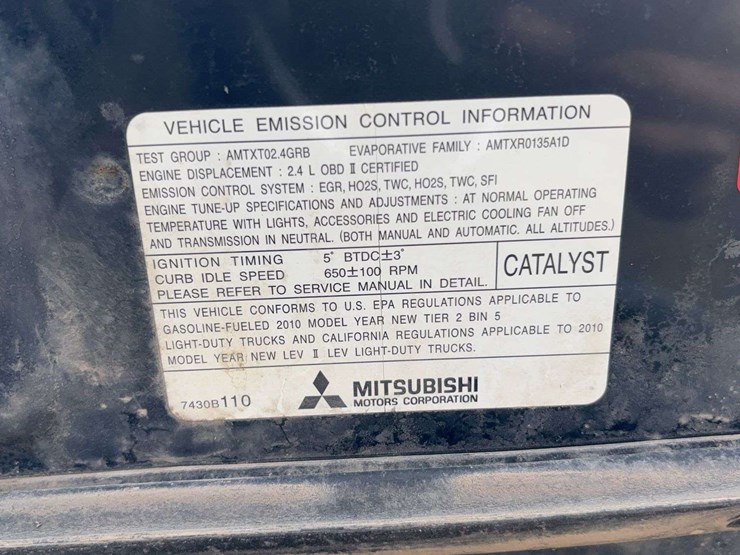 2010-mitsubishi-outlander-image-15