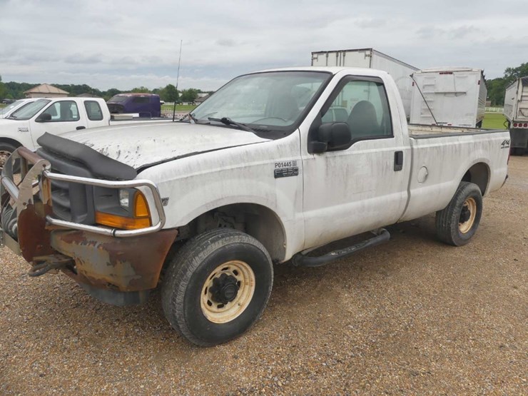 2001-ford-f250-image-1