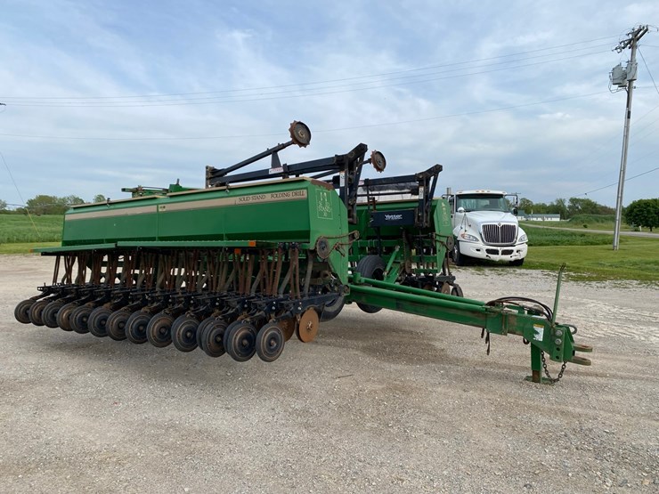 great-plains-solid-stand-30-image-1