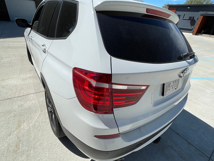 2013-bmw-x3-image-19
