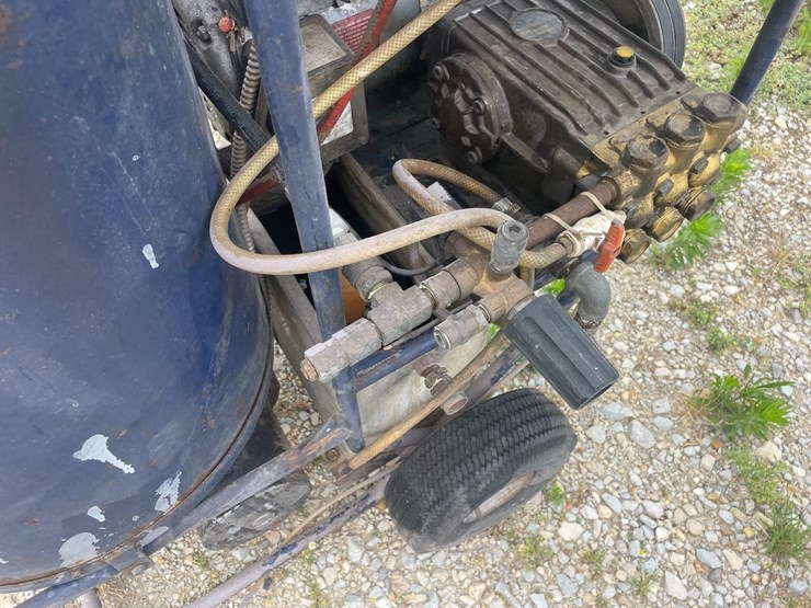 #40224-•-hot-water-pressure-washer-image-9