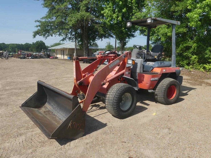 kubota-r520s-image-1
