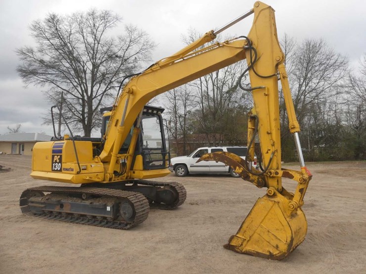 2022-komatsu-pc130-7-image-2