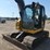 2017-deere-75g-image-2