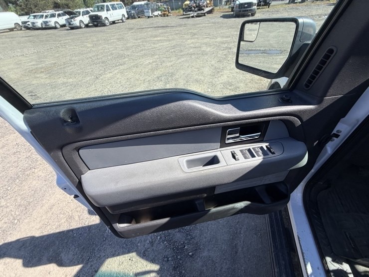 2014-ford-f150-image-27