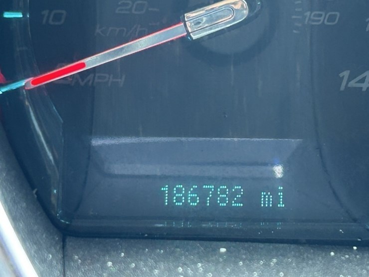 2012-ford-taurus-sel-sedan-image-20