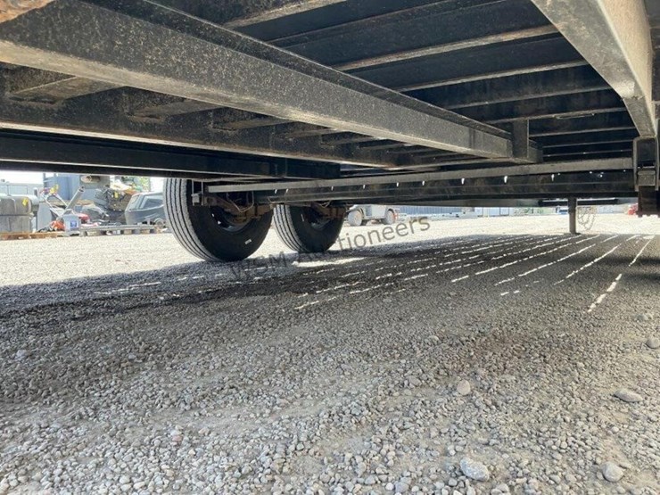 2019-pj-b6242-f/b-trailer-image-13