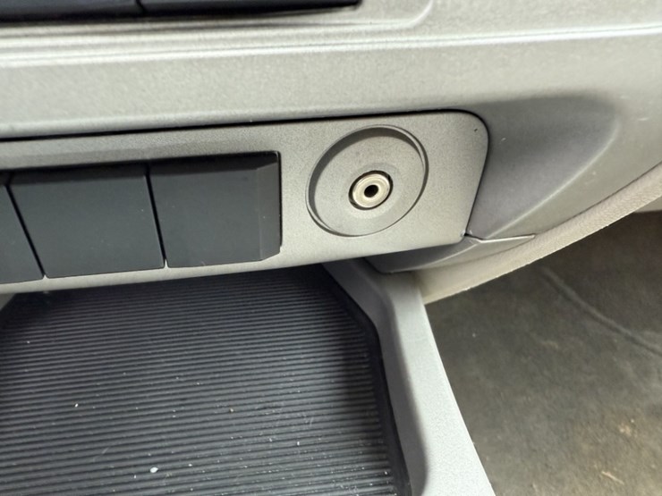 2008-ford-escape-image-26