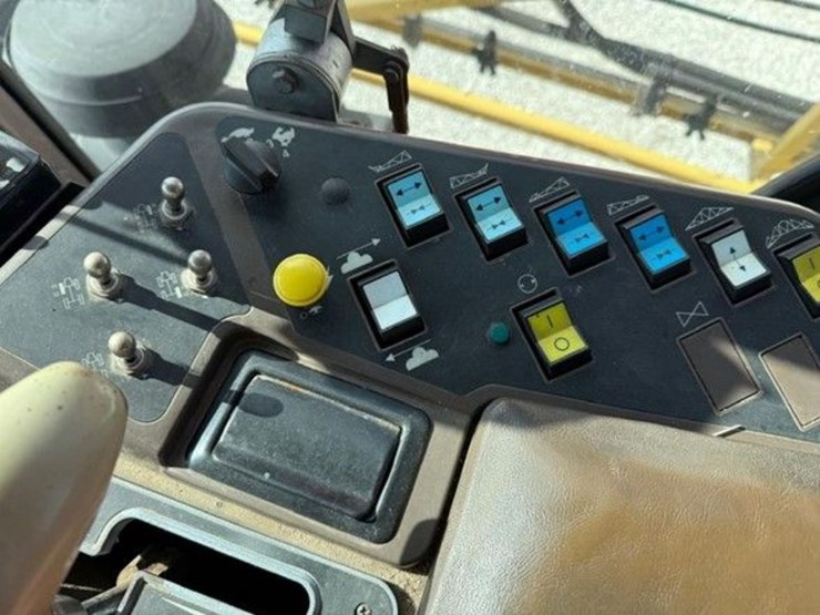 1998-ag-chem-rogator-854-image-30