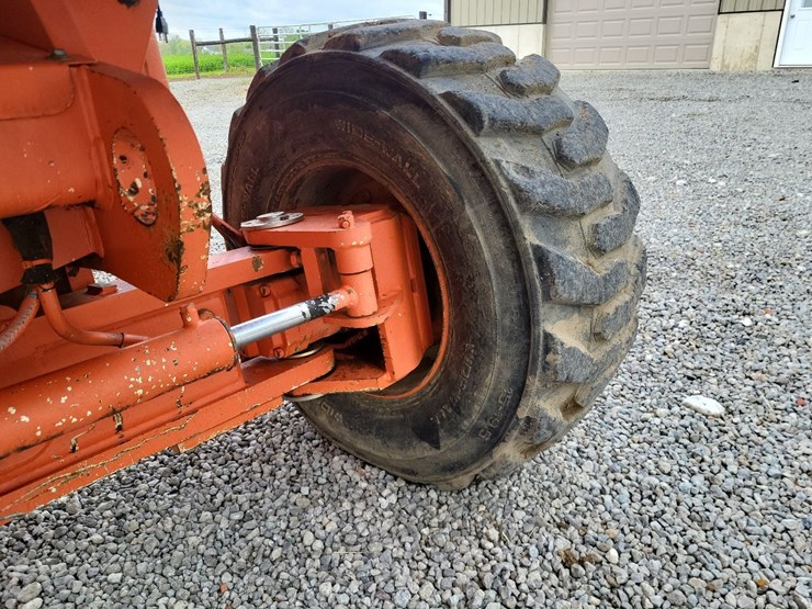 2000-jlg-600s-image-28